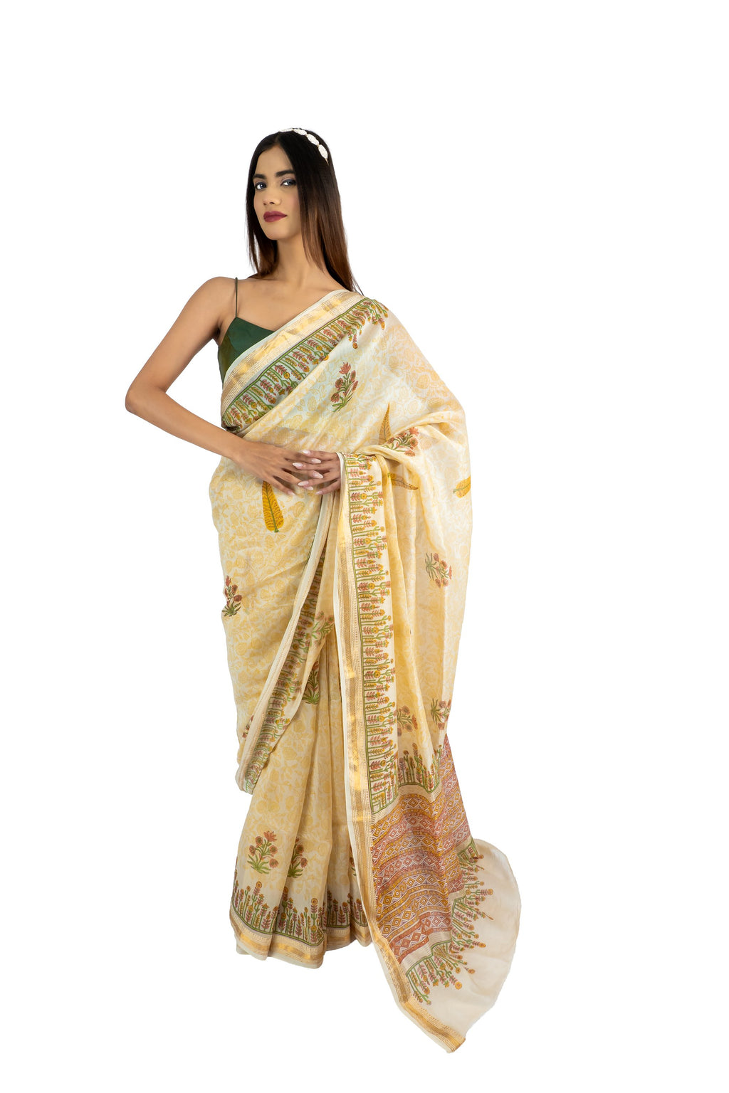Shubhra saree
