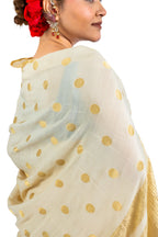 Shubhra saree