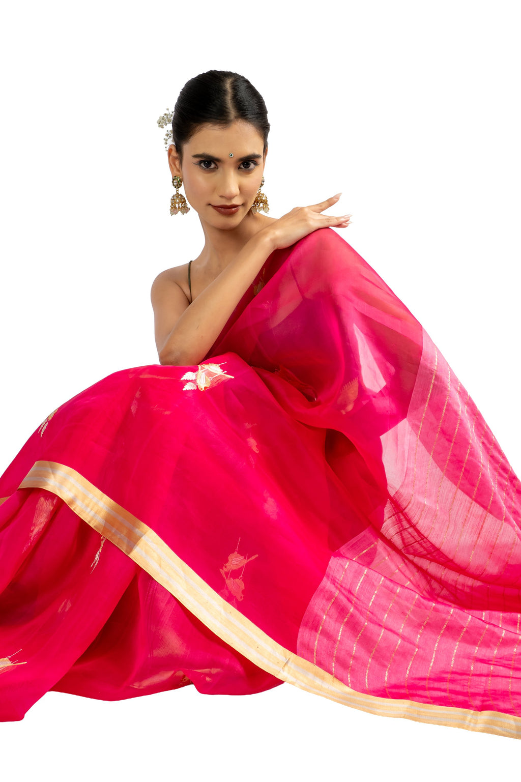 Roshanara saree