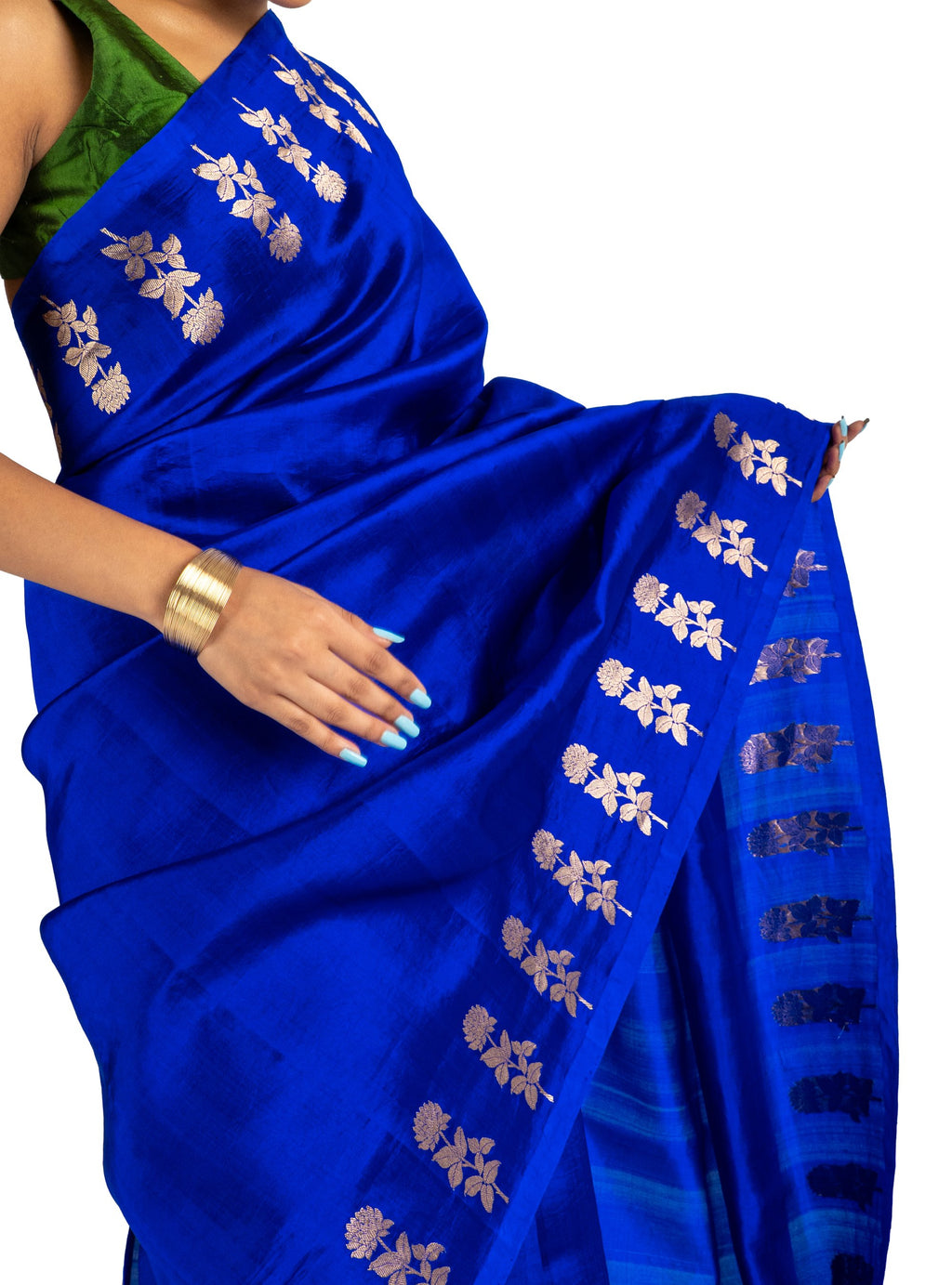 Nilambari saree