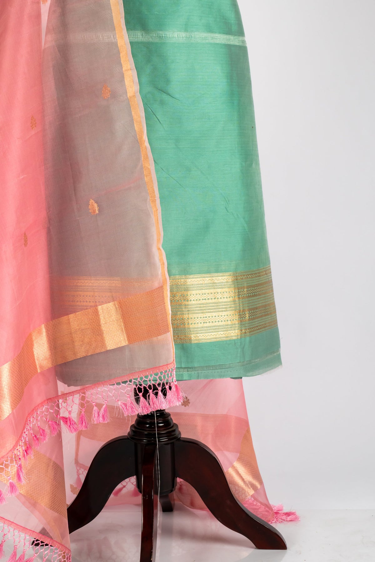 Kanakavalli suit