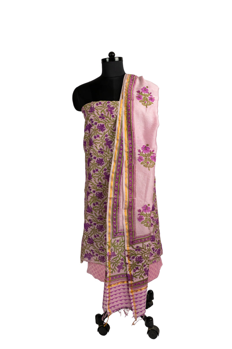 Pravya suit